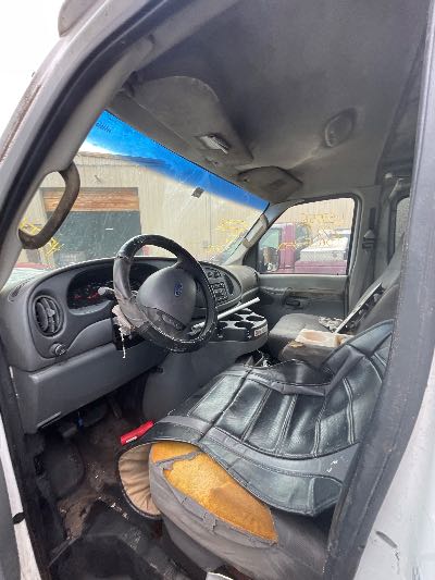 2007 Ford Econoline Cargo Van Location - Large Trucks & Vans - Row 25 - Stock # H53556