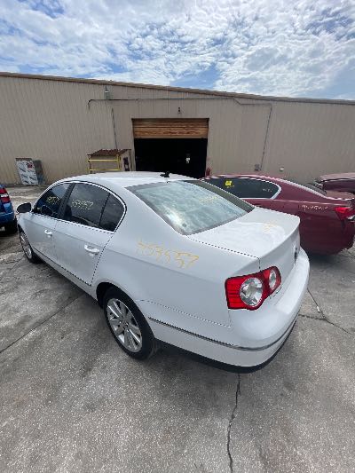 2010 Volkswagen Passat Sedan Location - Imports - Row 12 - Stock # H53557
