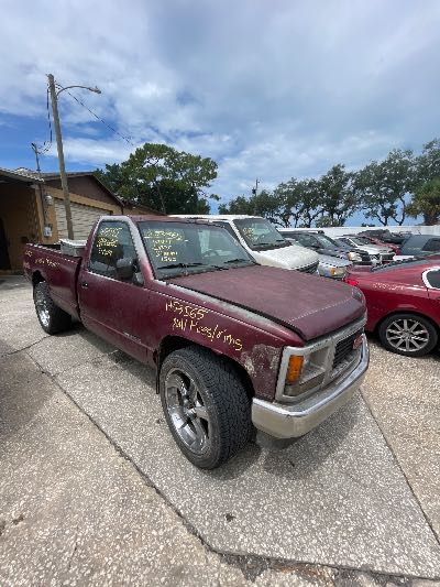 1994 GMC Sierra C/K 1500 Location - Large Trucks & Vans - Row 25 - Stock # H53565
