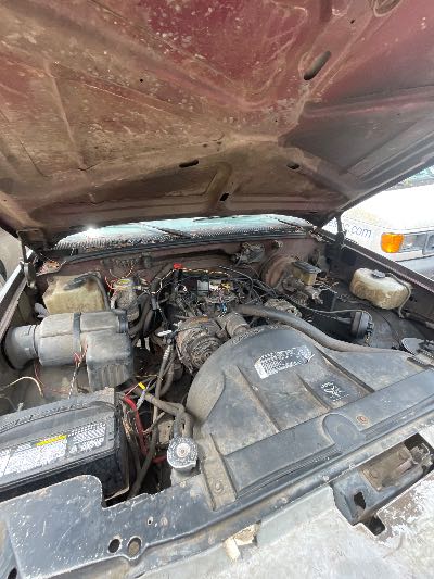 1994 GMC Sierra C/K 1500 Location - Large Trucks & Vans - Row 25 - Stock # H53565