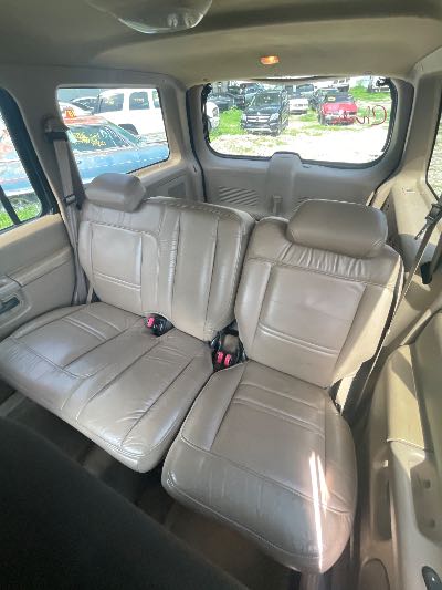 1999 Ford Explorer Location - Ford - Row 34 - Stock # H53192