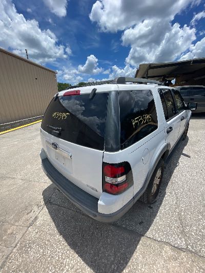 2006 Ford Explorer Location - Ford - Row 28 - Stock # H53595