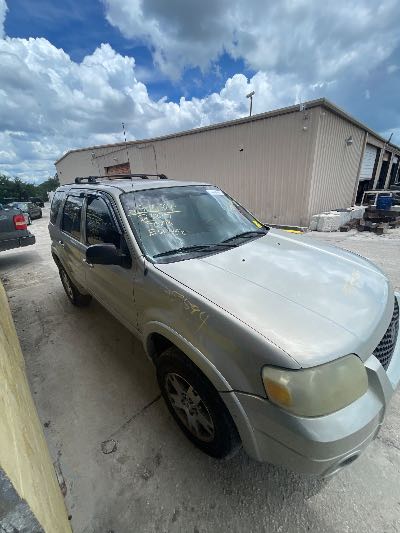 2005 Ford Escape Location - Ford - Row 27 - Stock # H53594