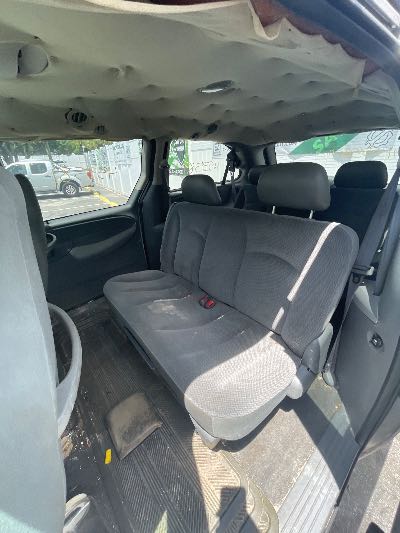 2005 Dodge Grand Caravan Location - Chrysler - Row 44 - Stock # H53581