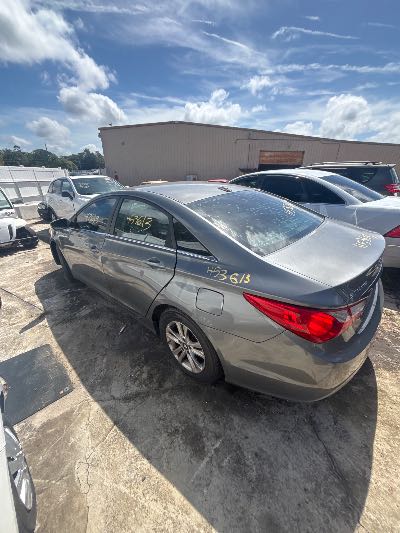 2013 Hyundai Sonata Location - Imports - Row 13 - Stock # H53613