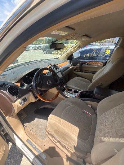 2009 Buick Enclave Location - GM - Row 36 - Stock # H53585