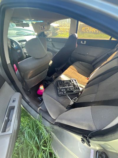 2006 Mitsubishi Galant Location - Imports - Row 29 - Stock # H53453