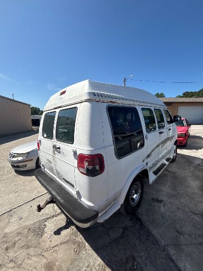 1999 Dodge Ram Van Location - Large Trucks & Vans - Row 30 - Stock # H53648