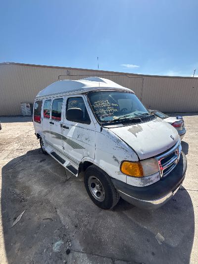 1999 Dodge Ram Van Location - Large Trucks & Vans - Row 30 - Stock # H53648