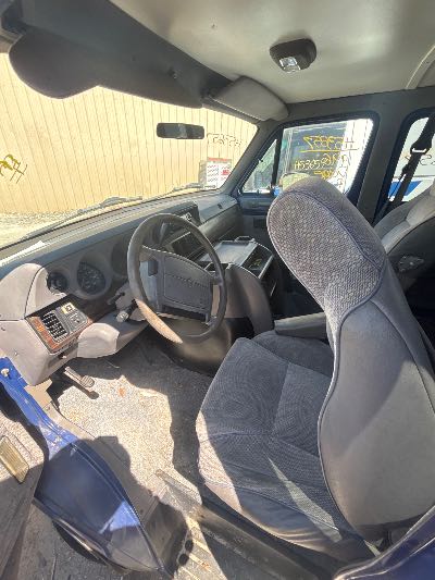1996 Dodge Ram Wagon Location - Large Trucks & Vans - Row 26 - Stock # H53657