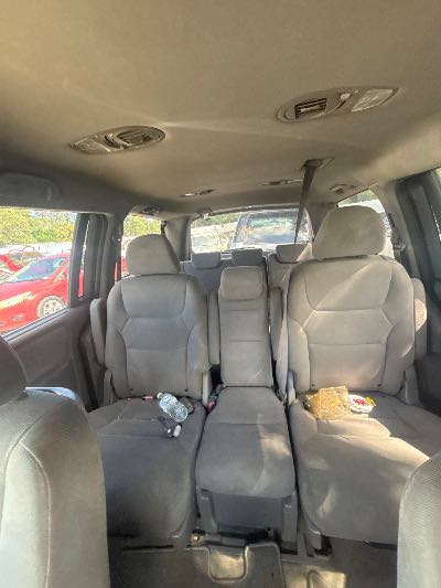 2010 Honda Odyssey Location - Imports - Row 5 - Stock # H53201