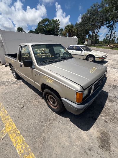 1993 Mitsubishi Mighty Max Location - Imports - Row 15 - Stock # H53660