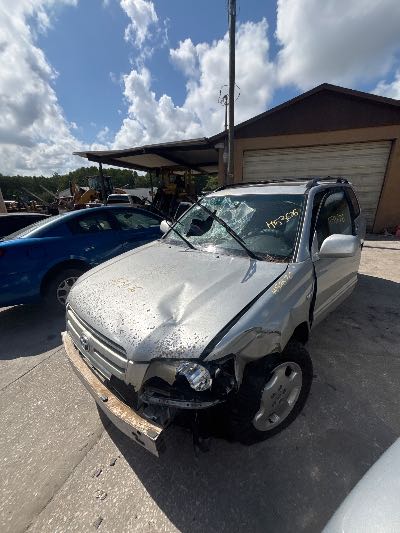 2005 Toyota Highlander Location - Imports - Row 15 - Stock # H53676