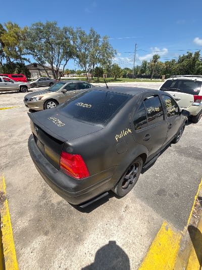 2003 Volkswagen Jetta Sedan Location - Imports - Row 16 - Stock # H53700