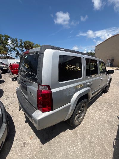 2007 Jeep Commander Location - Chrysler - Row 46 - Stock # H53702