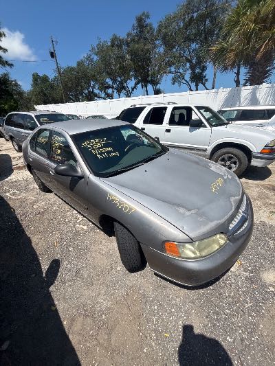2001 Nissan Altima Location - Imports - Row 16 - Stock # H53707