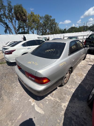1997 Lexus ES 300 Luxury Sport Sdn Location - Imports - Row 16 - Stock # H53711