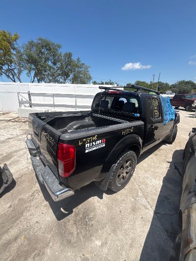2005 Nissan Frontier 2WD Location - Large Trucks & Vans - Row 26 - Stock # H53716