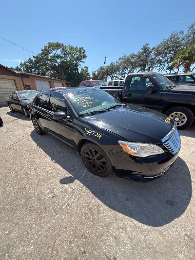 2014 Chrysler 200 Location - Chrysler - Row 45 - Stock # H53724