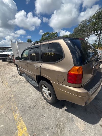 2002 GMC Envoy Location - GM - Row 37 - Stock # H53733