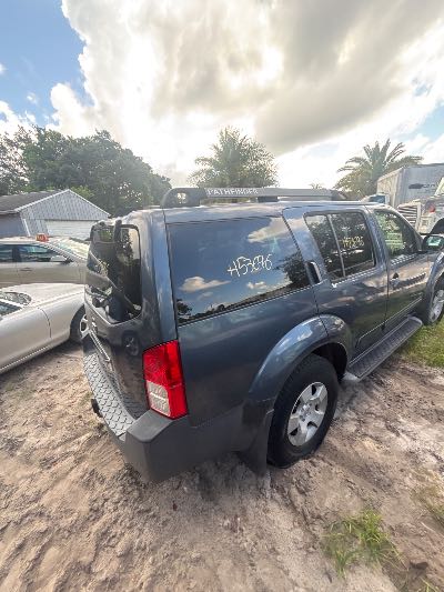 2005 Nissan Pathfinder Location - Imports - Row 1 - Stock # H53696