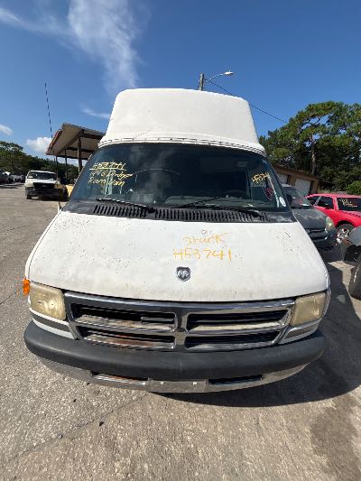 1996 Dodge Ram Van Location - Large Trucks & Vans - Row 28 - Stock # H53741