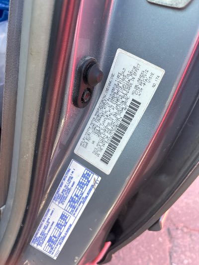 2004 Toyota Sienna Location - Imports - Row 19 - Stock # H53754