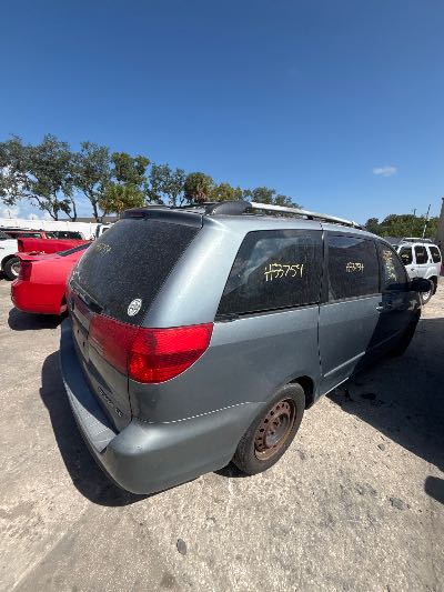 2004 Toyota Sienna Location - Imports - Row 19 - Stock # H53754
