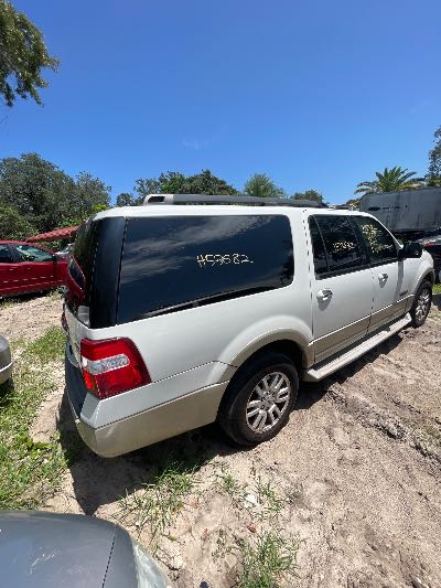 2008 Ford Expedition EL Location - Large Trucks & Vans - Row 29 - Stock # H53682