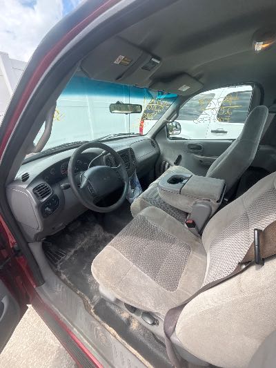 2002 Ford F-150 Location - Large Trucks & Vans - Row 28 - Stock # H53769