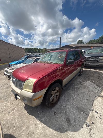 2004 Mercury Mountaineer Location - Ford - Row 30 - Stock # H53801