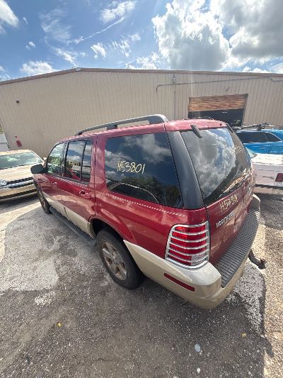 2004 Mercury Mountaineer Location - Ford - Row 30 - Stock # H53801