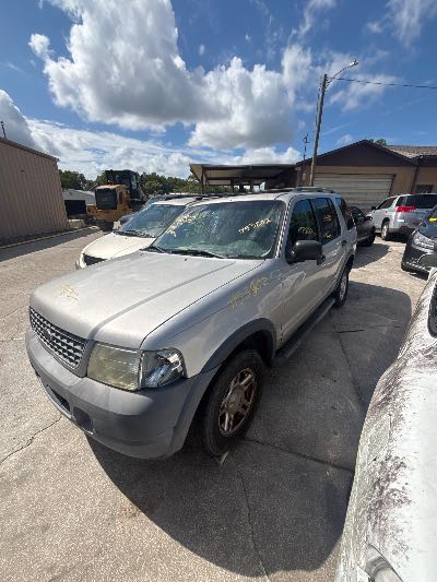 2003 Ford Explorer Location - Ford - Row 30 - Stock # H53802