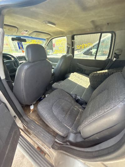 2003 Ford Explorer Location - Ford - Row 30 - Stock # H53802