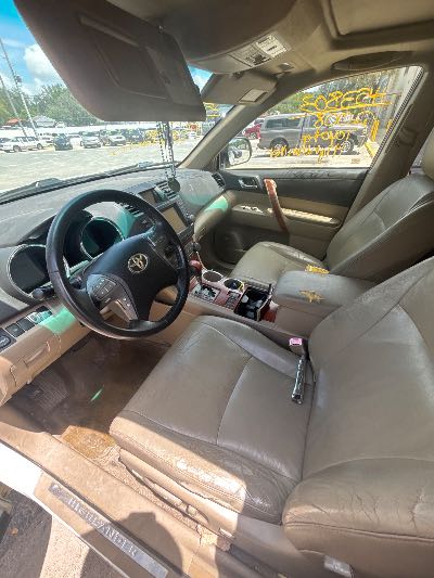 2008 Toyota Highlander Location - Imports - Row 28 - Stock # H53803