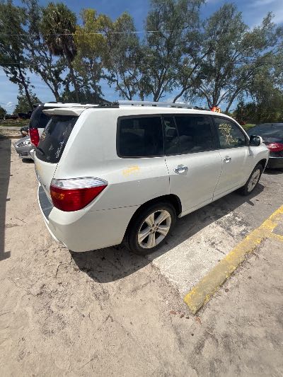 2008 Toyota Highlander Location - Imports - Row 28 - Stock # H53803
