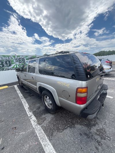 2001 Chevrolet Suburban 1500 Location - Large Trucks & Vans - Row 27 - Stock # H53828
