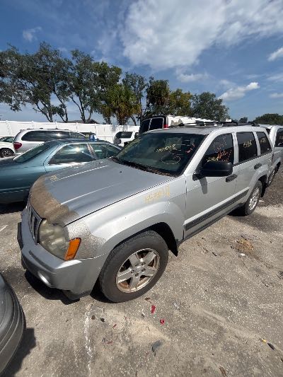 2005 Jeep Grand Cherokee Location - Chrysler - Row 46 - Stock # H53848