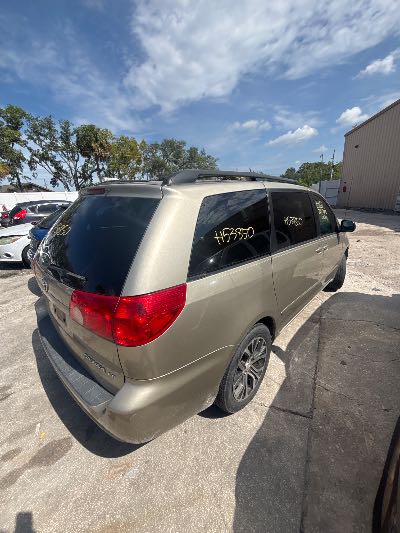 2010 Toyota Sienna Location - Imports - Row 24 - Stock # H53850