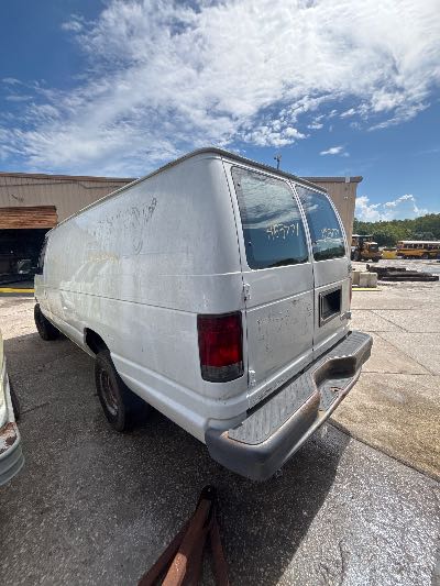 2005 Ford Econoline Cargo Van Location - Large Trucks & Vans - Row 29 - Stock # H53771