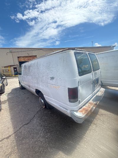 1996 Ford E-250 Location - Large Trucks & Vans - Row 28 - Stock # H53809