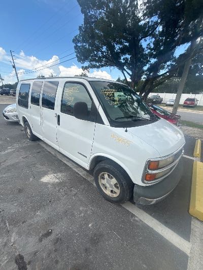 1996 Chevrolet Chevy Van Location - Large Trucks & Vans - Row 28 - Stock # H53855
