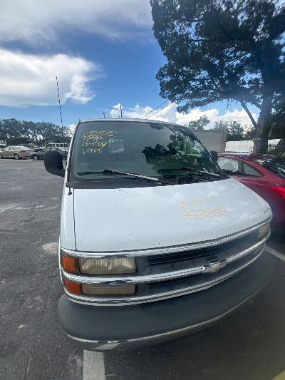 1996 Chevrolet Chevy Van Location - Large Trucks & Vans - Row 28 - Stock # H53855