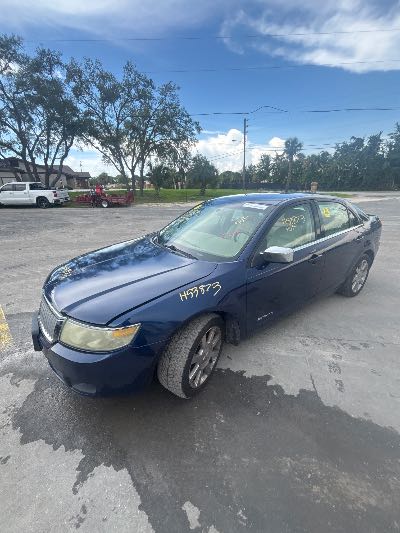2006 Lincoln Zephyr Location - Ford - Row 32 - Stock # H53873