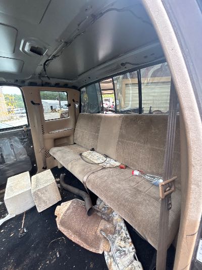 1997 Dodge Ram 1500 Location - Large Trucks & Vans - Row 29 - Stock # H53559