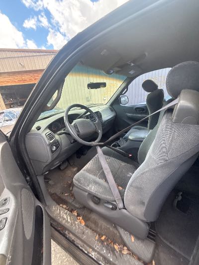 2002 Ford F-150 Location - Large Trucks & Vans - Row 29 - Stock # H53910