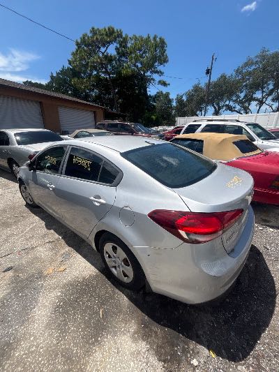 2017 Kia Forte Location - Imports - Row 26 - Stock # H53888