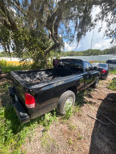2000 Dodge Dakota Location - Large Trucks & Vans - Row 31 - Stock # H53857