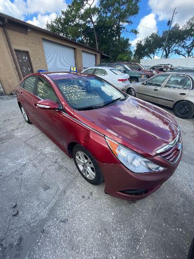 2014 Hyundai Sonata Location - Imports - Row 43 - Stock # H53936