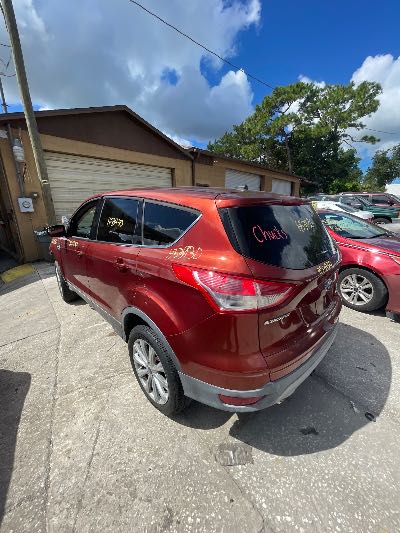 2014 Ford Escape Location - Ford - Row 32 - Stock # H53930